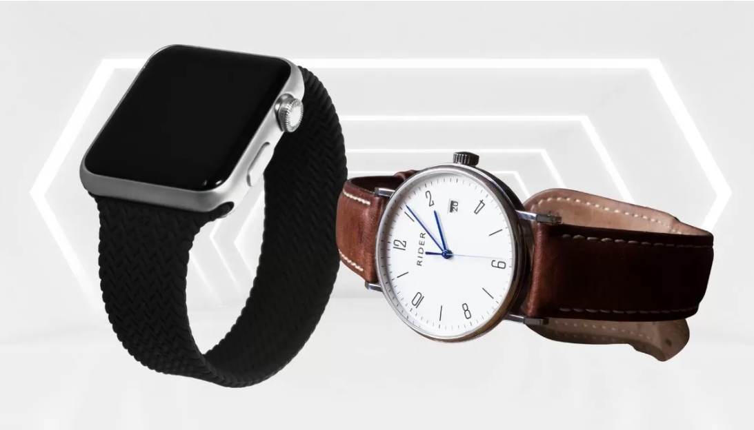 Jam Analog vs Smartwatch, Mana yang Lebih Pas untuk Gaya Hidupmu?